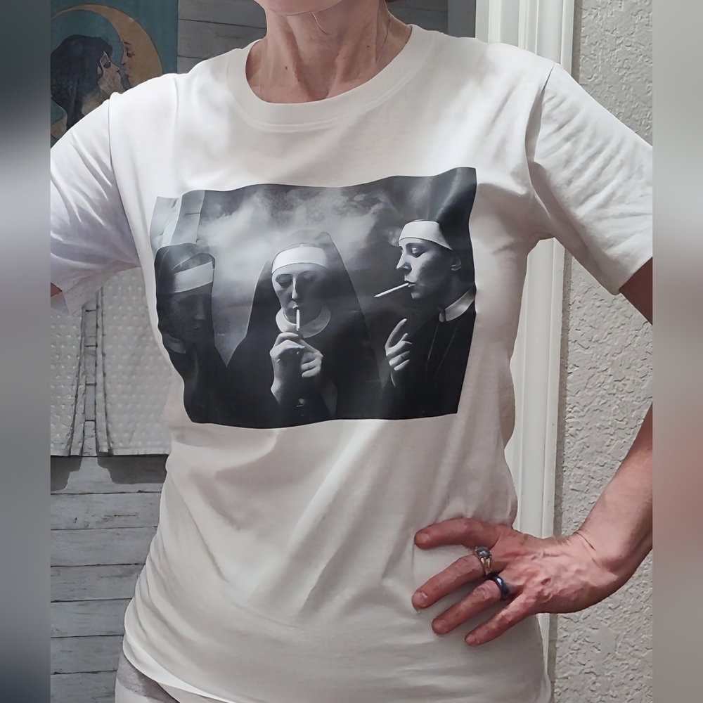 New 100% Cotton T In Small  Nuns Smoking